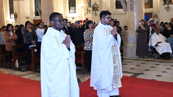 Perú | Gracias por su «Sí» generoso: Salesianos Miguel Seminario y Rufin Kineme reciben la Ordenación Presbiteral